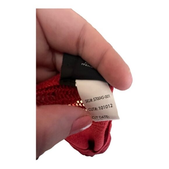 Women’s Vintage torrid 0 XL Red Open Weave Metallic V Neck Sweater 12 14 - Picture 8 of 9